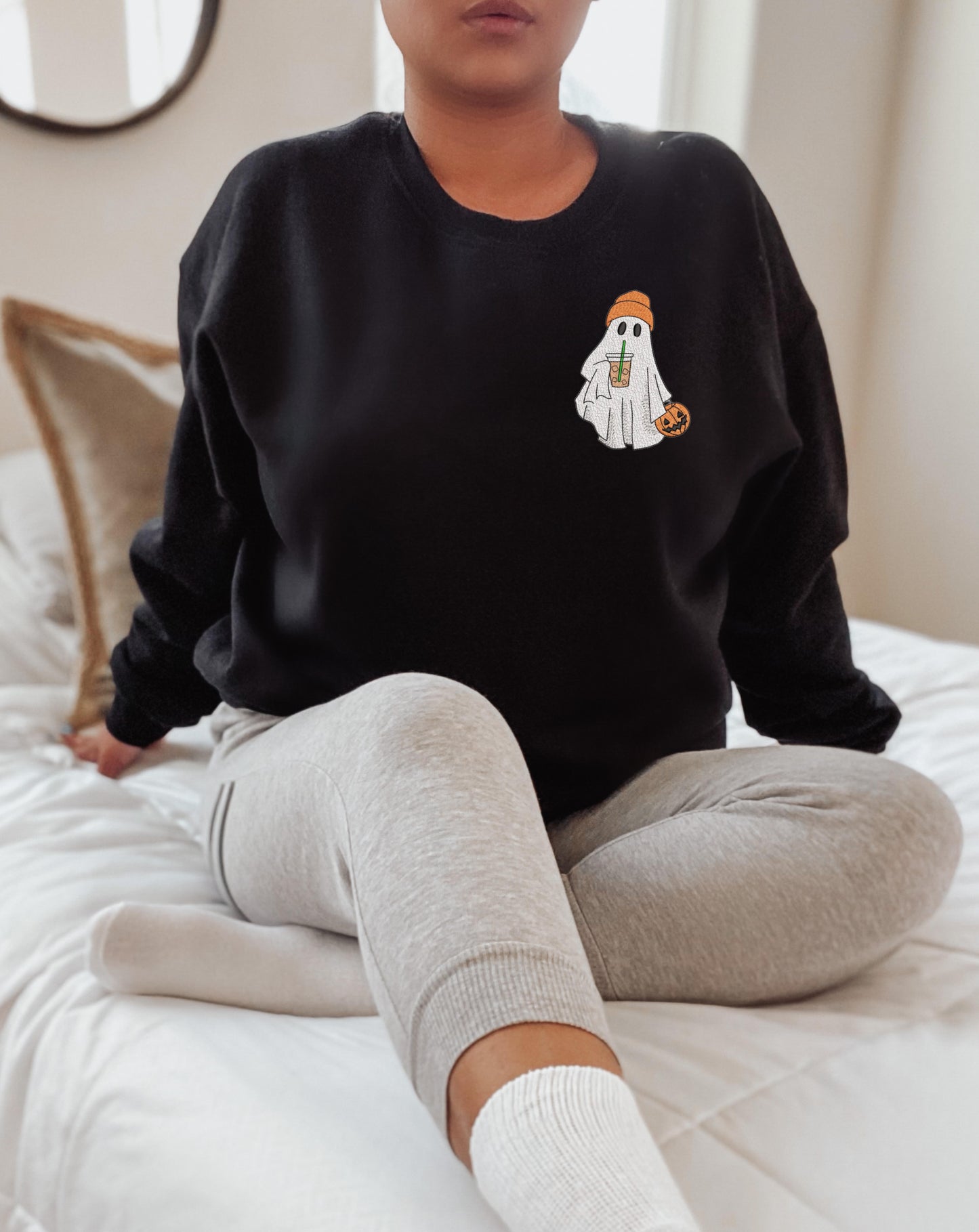 Ghost trick or treat iced coffee | Halloween Fall